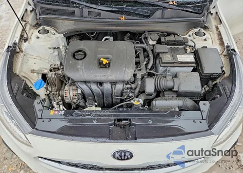 2021 Kia Forte Fe z USA, uszkodzony, nr VIN 3KPF24AD2ME304599